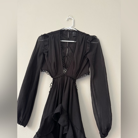 ASOS DESIGN mini dress with long sleeve and circle trim Sz 0 - Picture 7 of 12